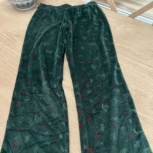 gilligan and omalley holly print pajama pants size xs